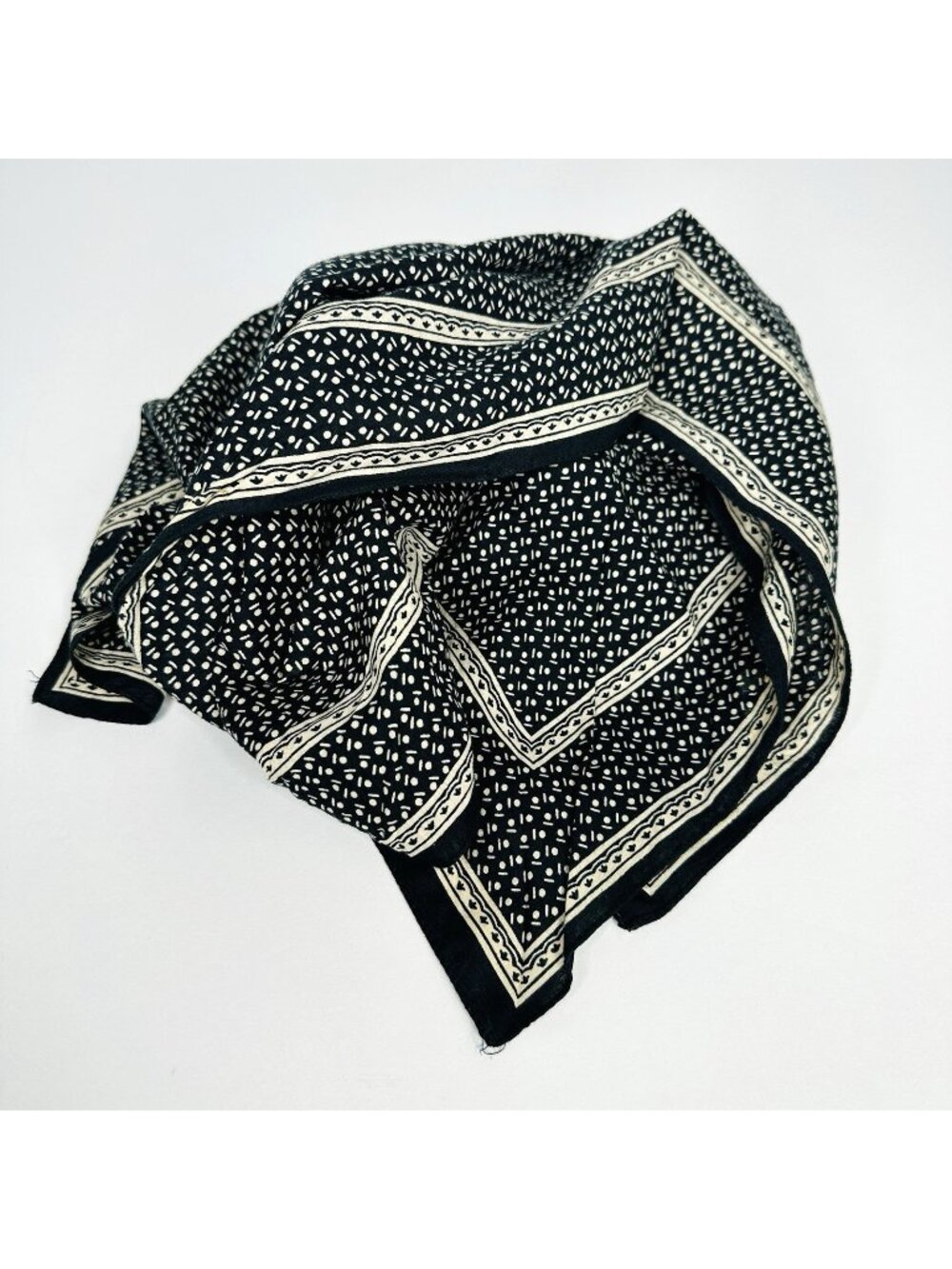 J. Crew Square Scarf Black Cream Geometric Dot Print Bandana Style 27x26